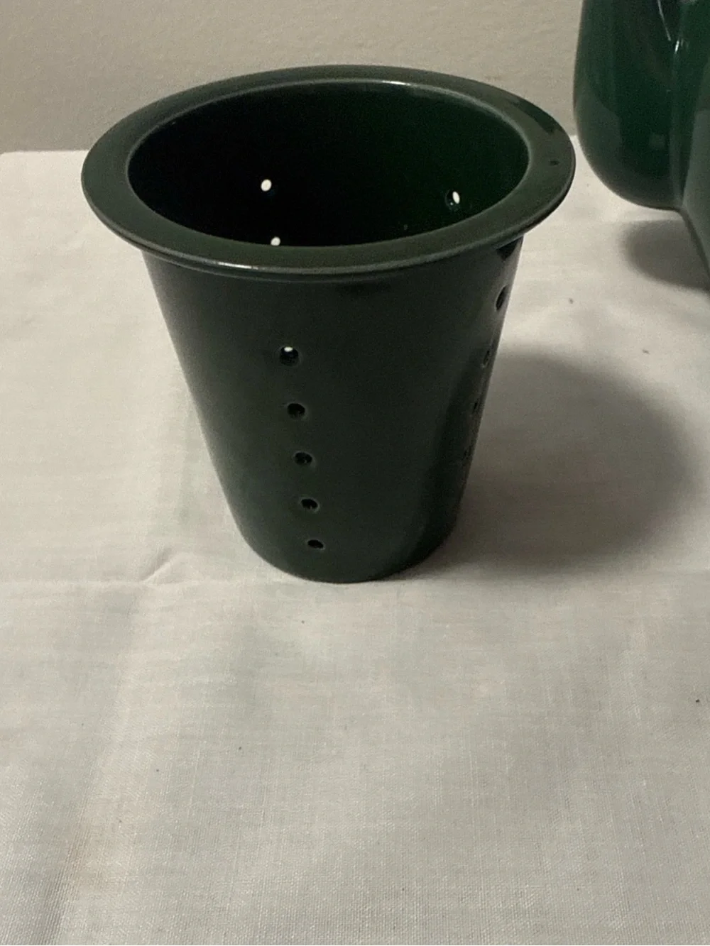 Williams Sonoma Dark Green Ceramic Teapot with Removable Infuser